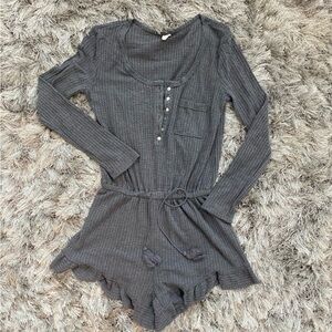 Gray long sleeve sweater romper